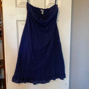 Navy Lace Strapless Dress